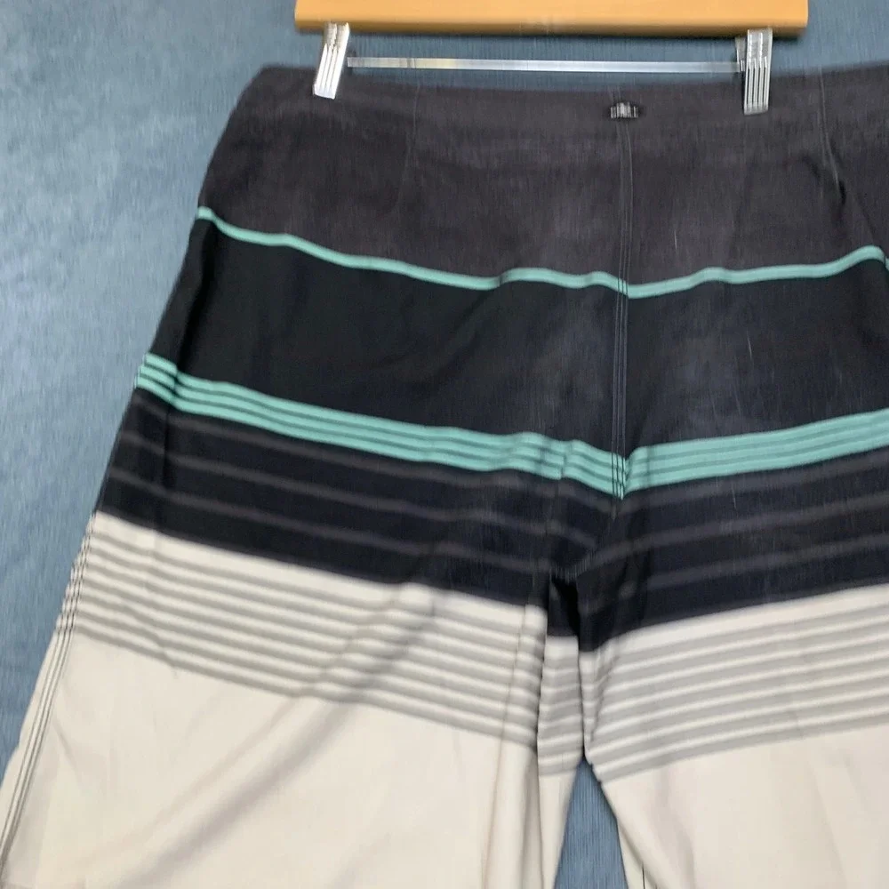 O'Neill Board Shorts Mens 38 Multicolor Logo Straight Leg Striped Summer Beach